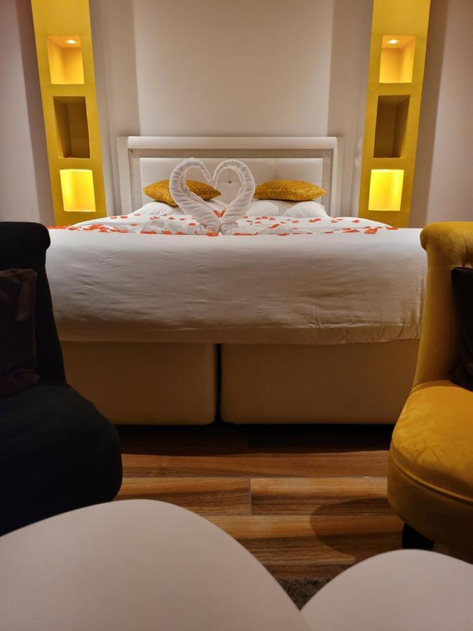 Spa Celyna Appartement Avec Jacuzzi Privatif Lyon Eksteriør billede